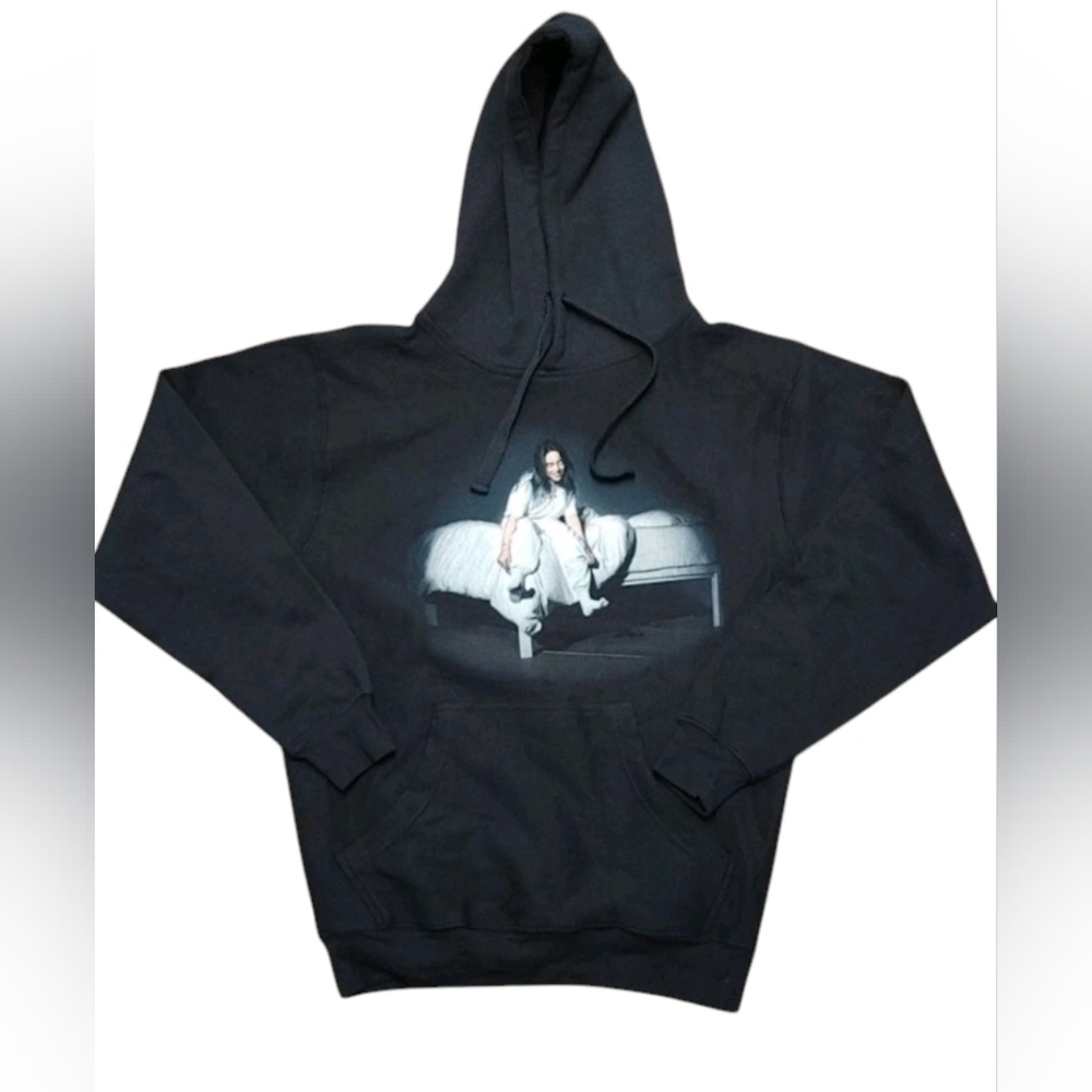 2020 Billie Eilish Large Print Pullover Hoodie Size (M)